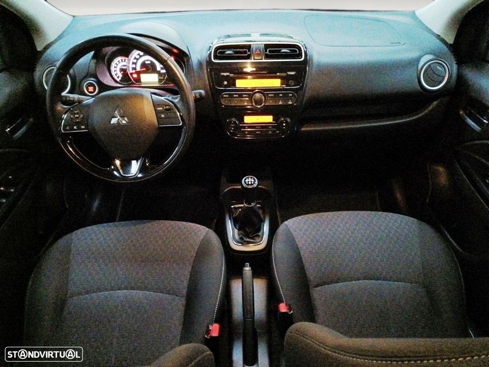 Mitsubishi Space Star 1.2 Intense Connect Edition - 10