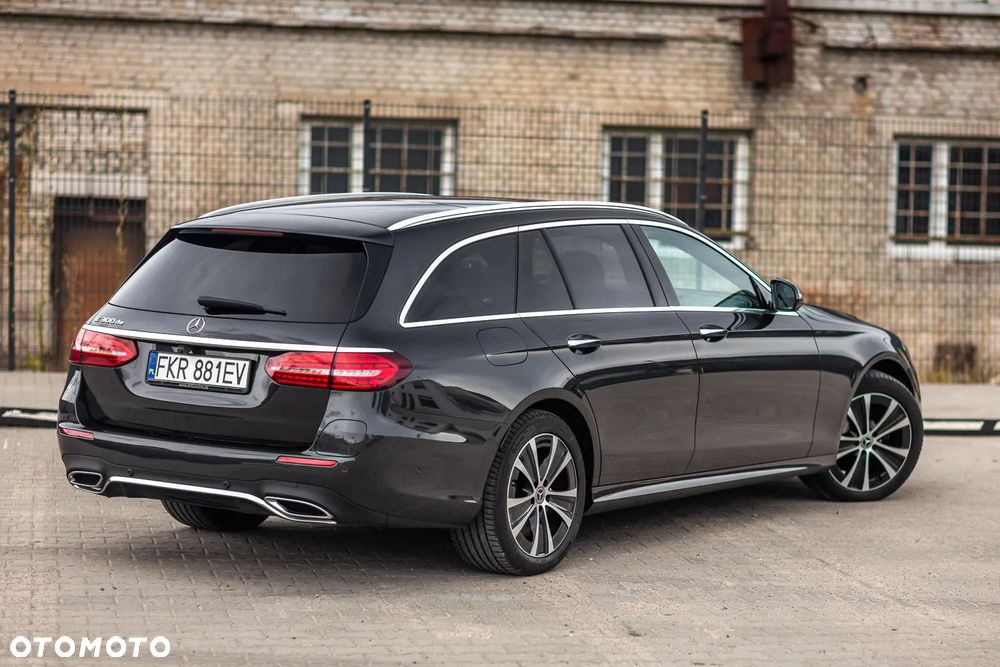 Mercedes-Benz Klasa E 300 AMG/Avantgarde - 10