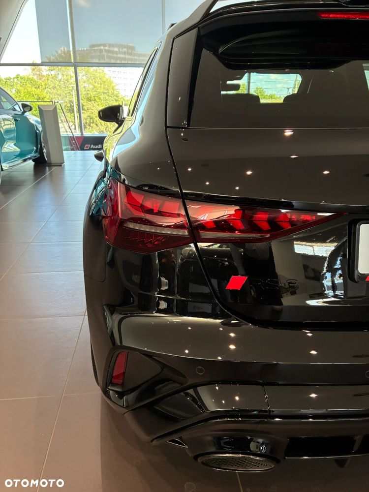 Audi RS3 Sportback - 12