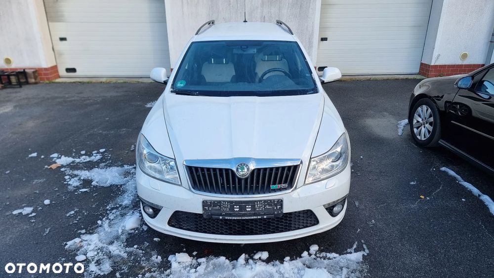 Skoda Octavia 2.0 TDI RS - 2