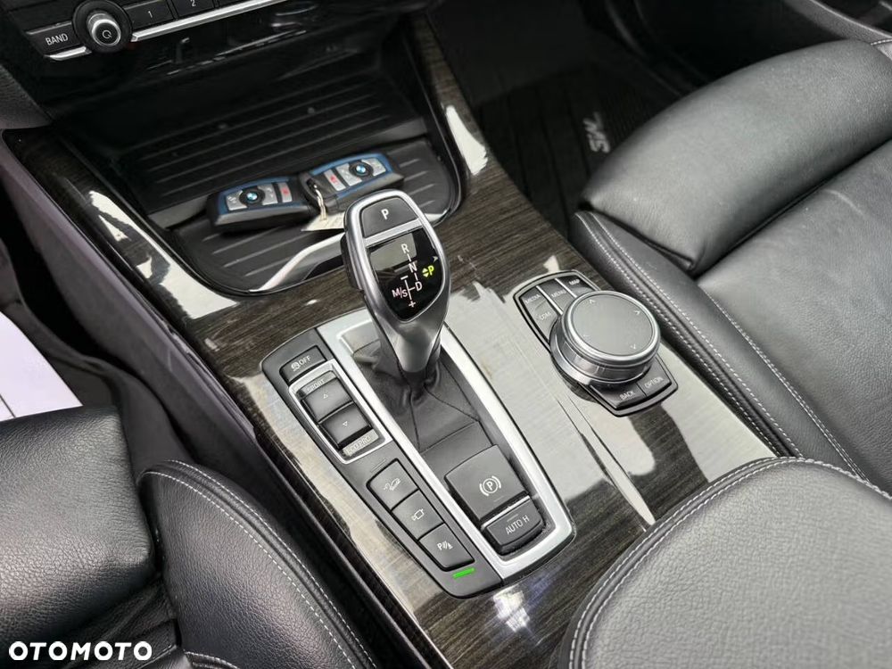 BMW X3 xDrive28i Sport-Aut M Sport - 29