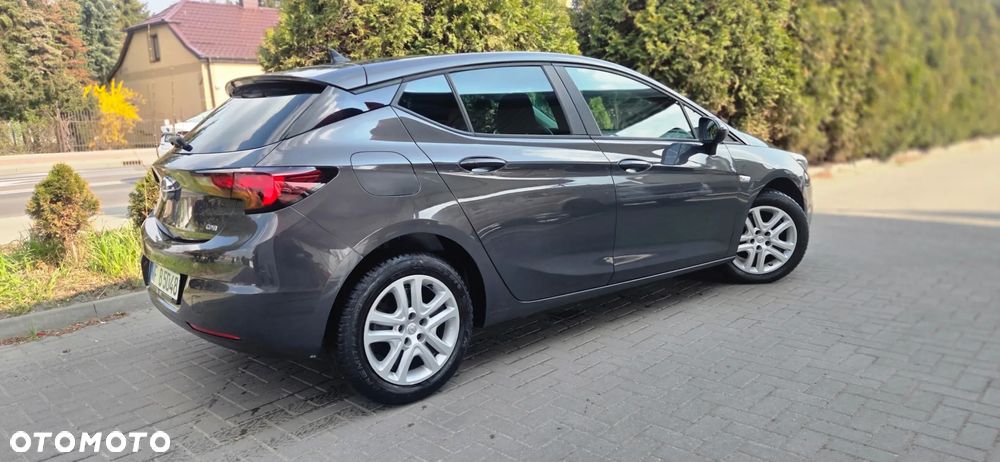 Opel Astra 1.6 D Start/Stop Dynamic - 15