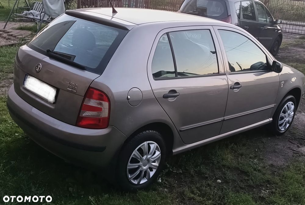 Skoda Fabia - 6