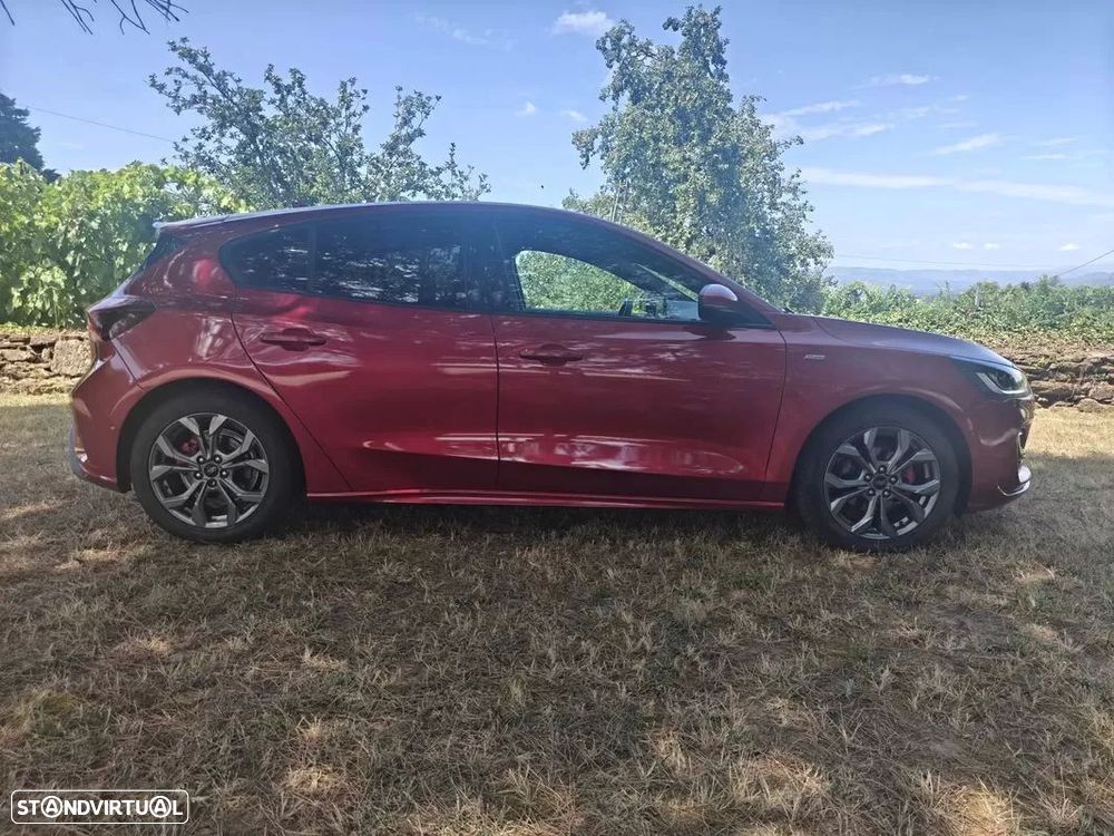 Ford Focus 1.0 EcoBoost MHEV ST-Line - 3
