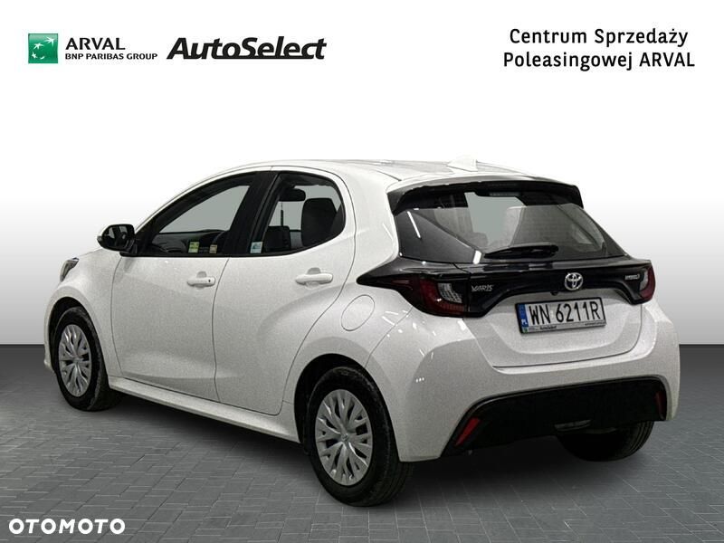 Toyota Yaris - 4