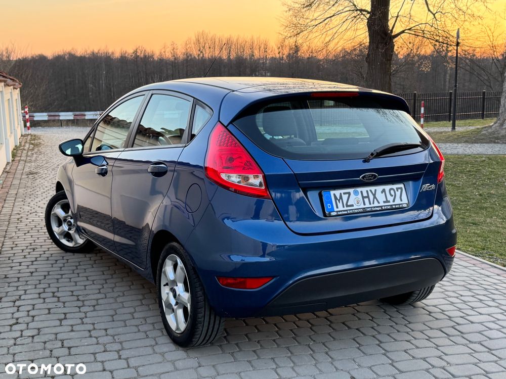 Ford Fiesta - 7