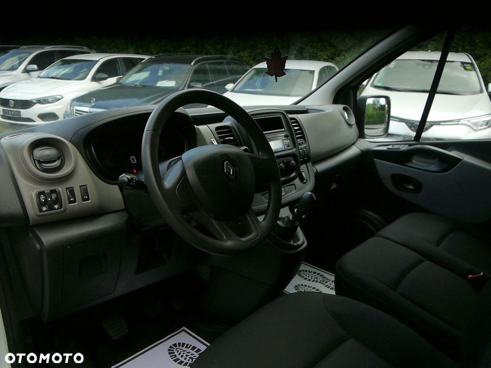 Renault Trafic Grand Combi Authentique - 23