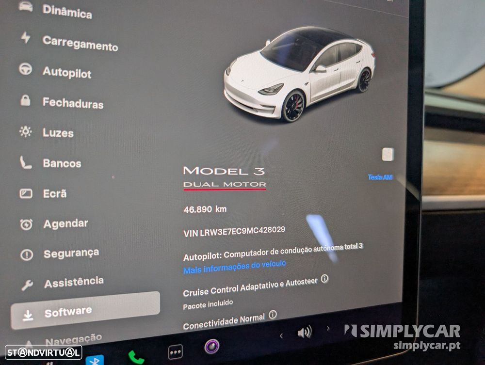 Tesla Model 3 - 11