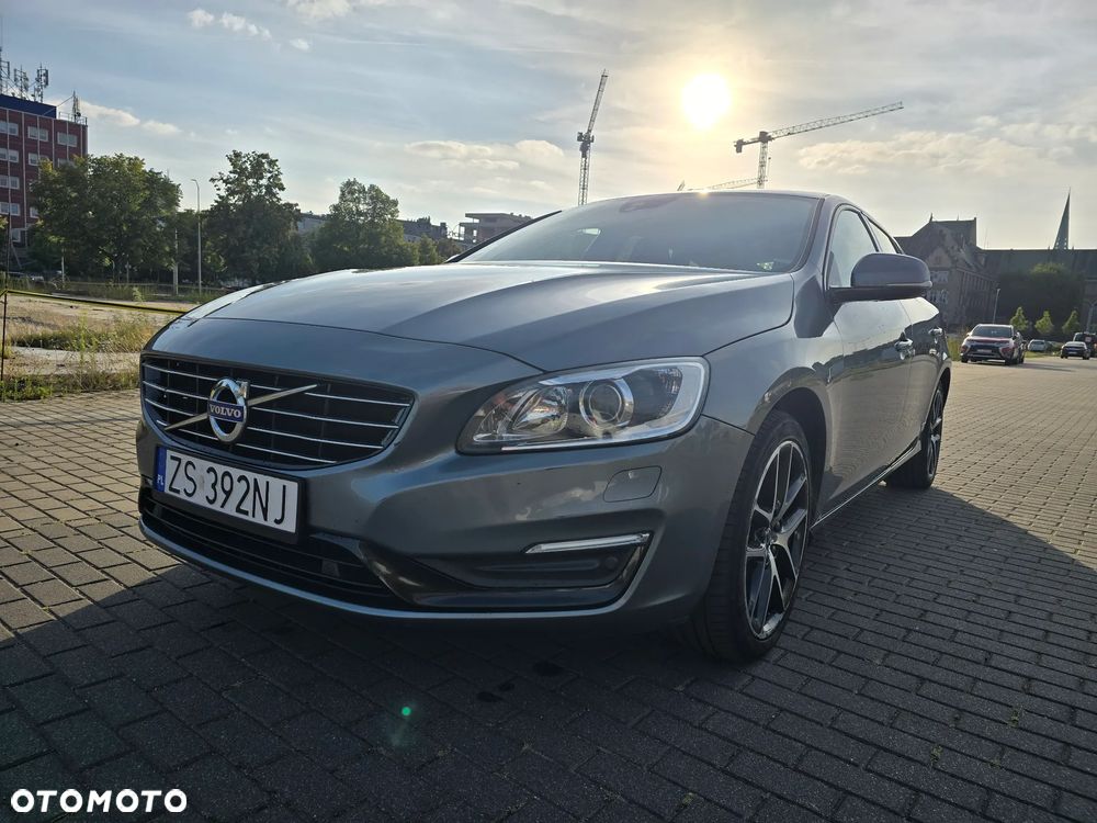 Volvo V60 D4 - 17