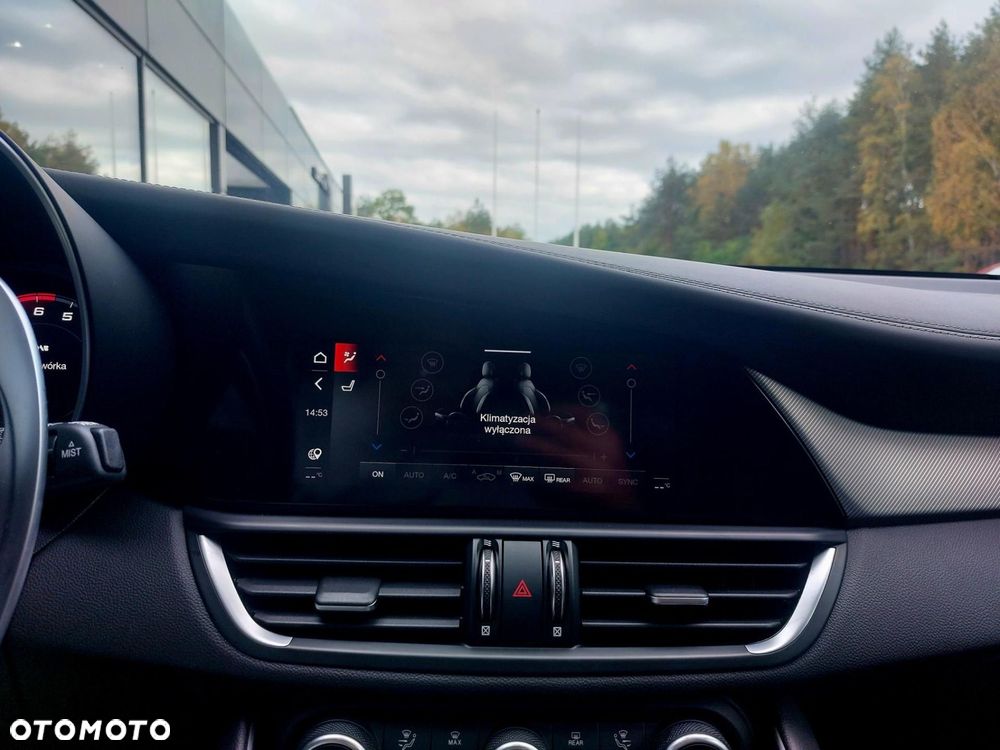 Alfa Romeo Giulia 2.0 Turbo Veloce Q4 - 27