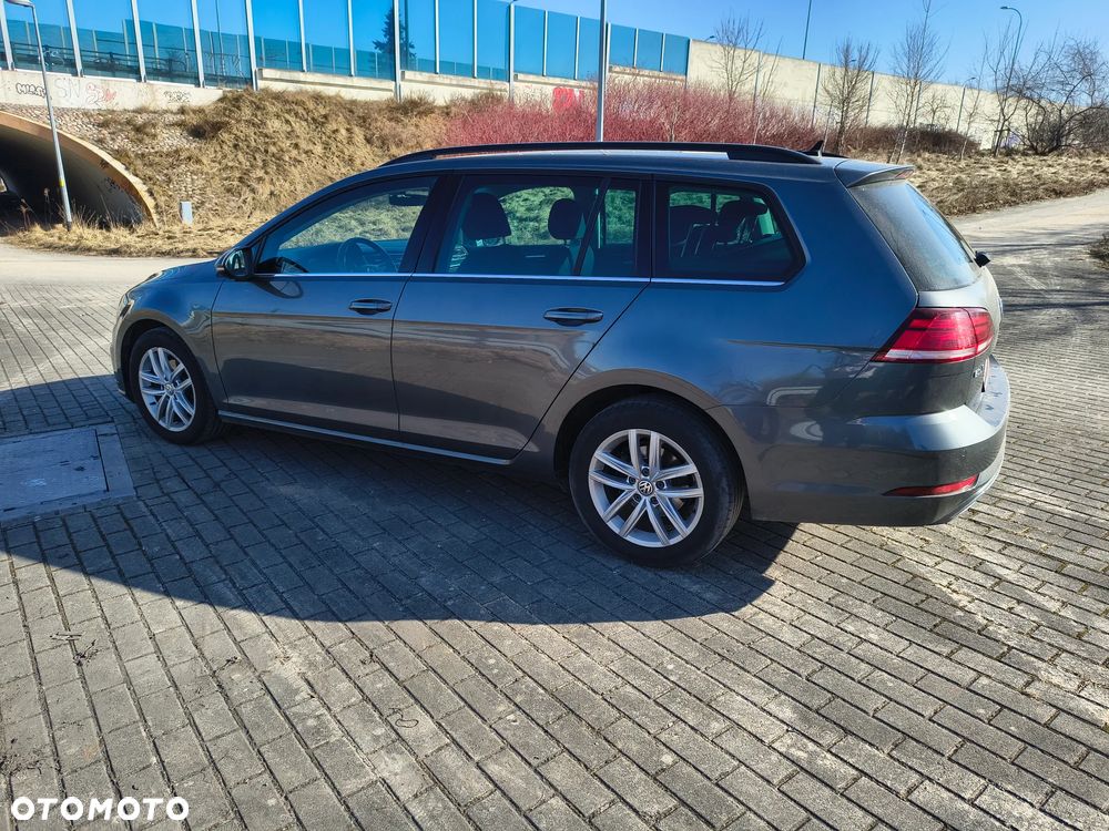 Volkswagen Golf 1.5 TSI BMT Evo Highline - 2