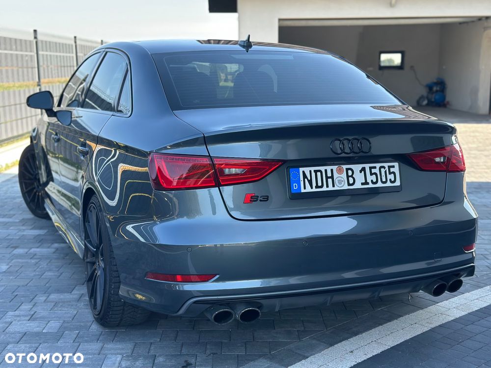 Audi S3 S tronic - 10