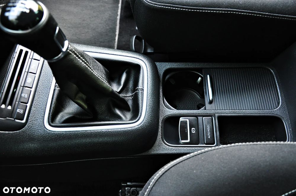 Volkswagen Tiguan 2.0 TDI DPF BlueMotion Technology Cup Sport & Style - 29