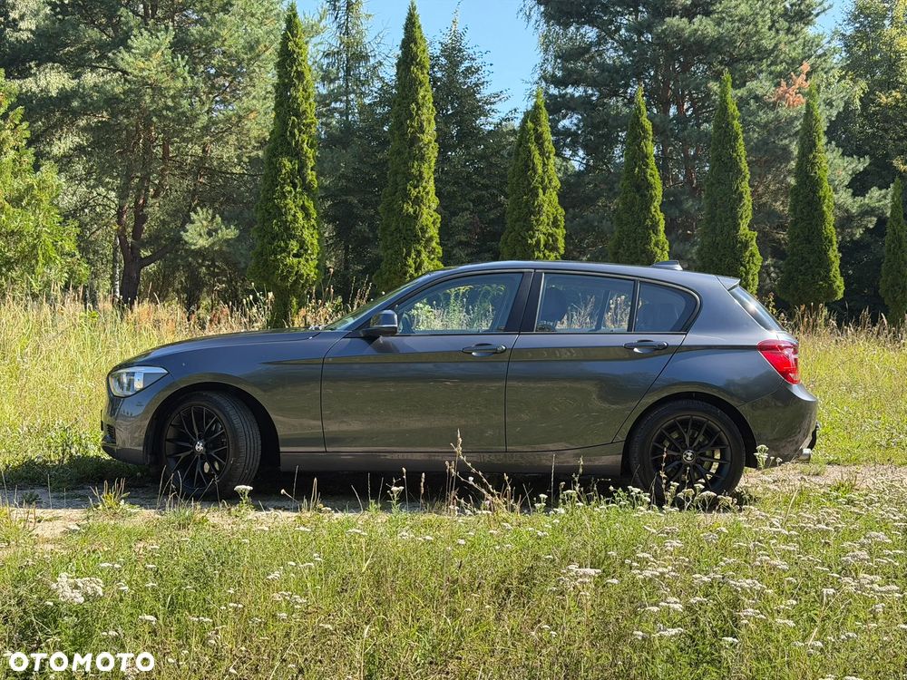 BMW Seria 1 125d - 4