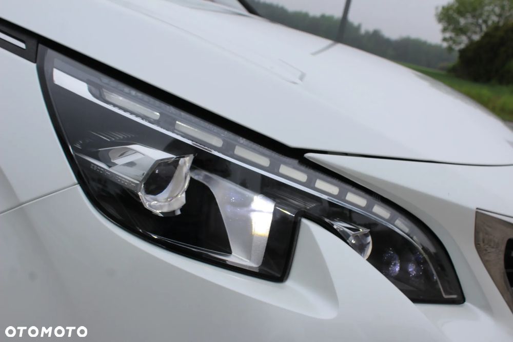 Peugeot 5008 BlueHDi 130 EAT8 GT - 15