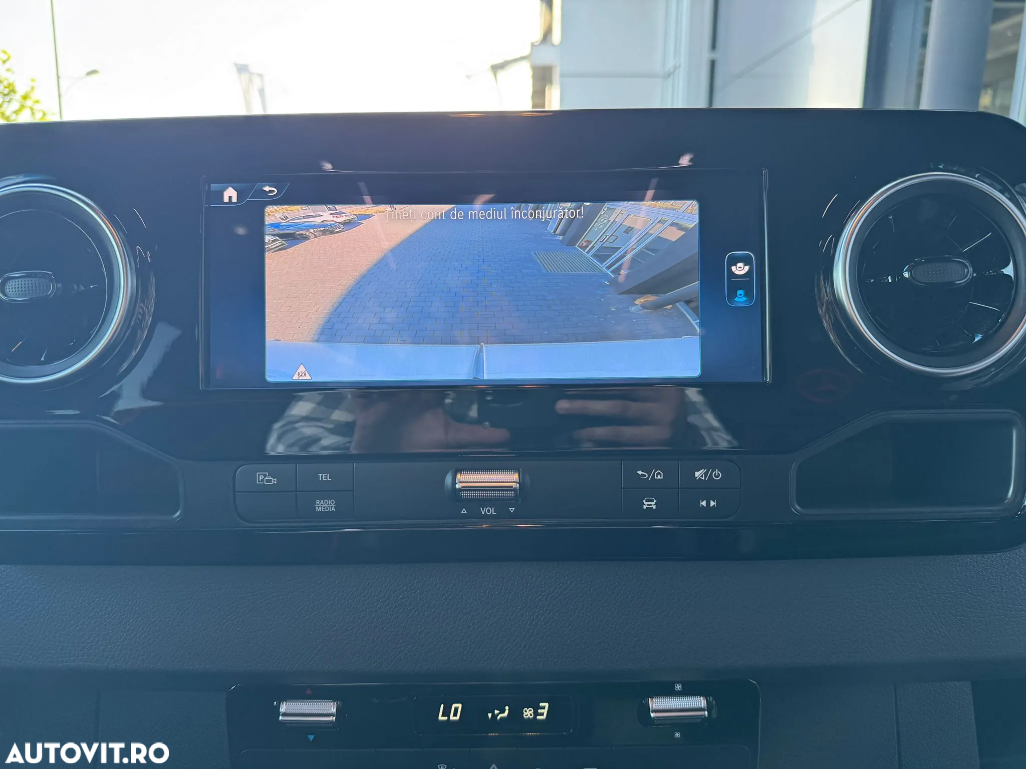 Mercedes-Benz Sprinter - 11