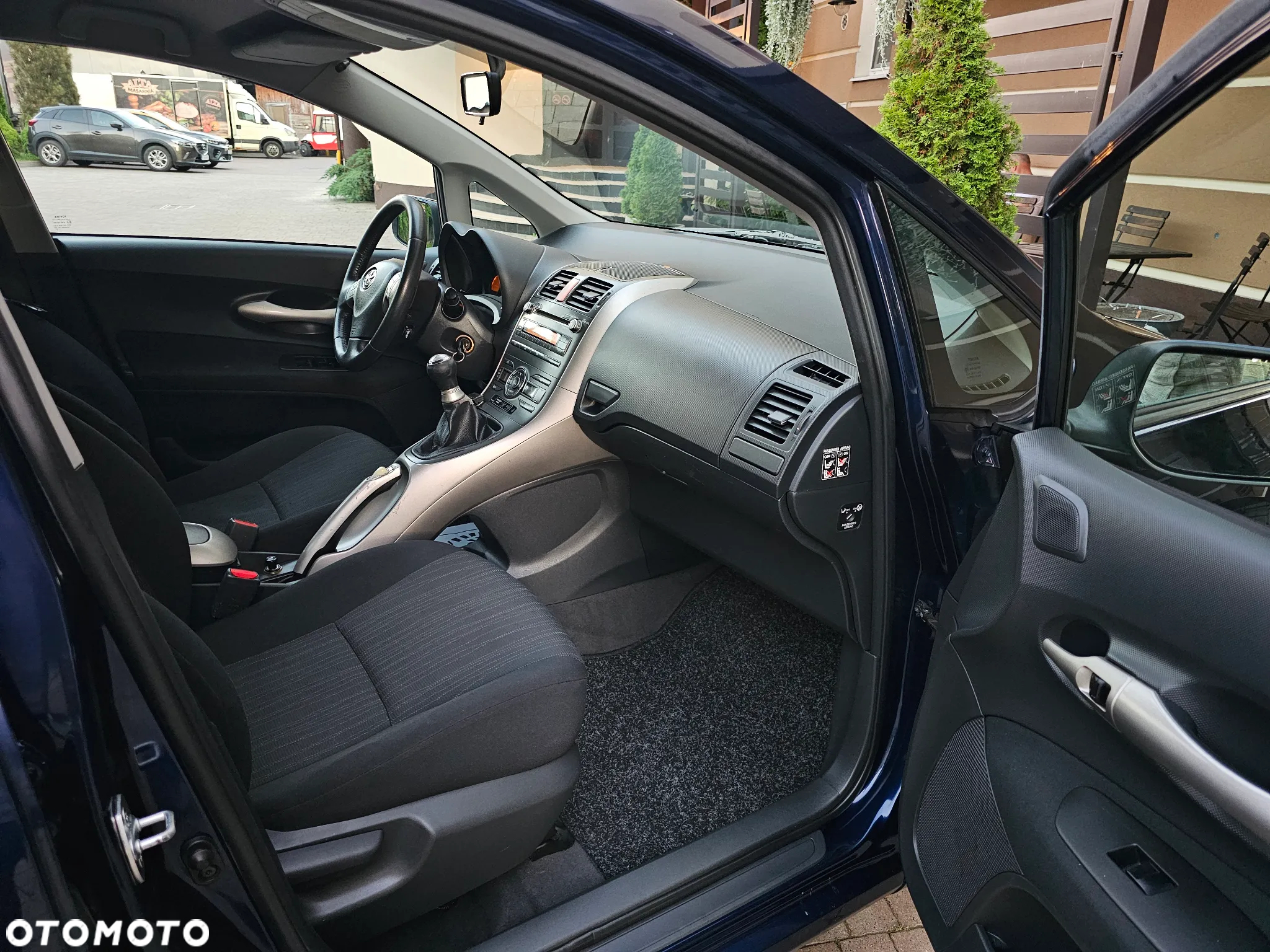 Toyota Auris 1.6 VVT-i Sol - 9