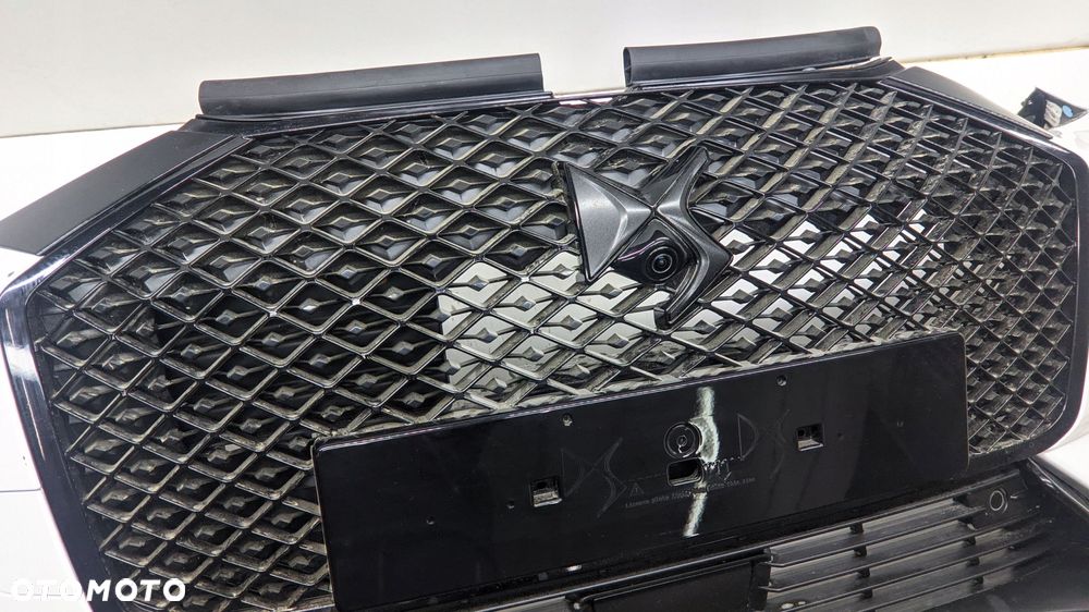 zderzak przód citroen ds3 crossback lift 2023- 6pdc kamera - 5