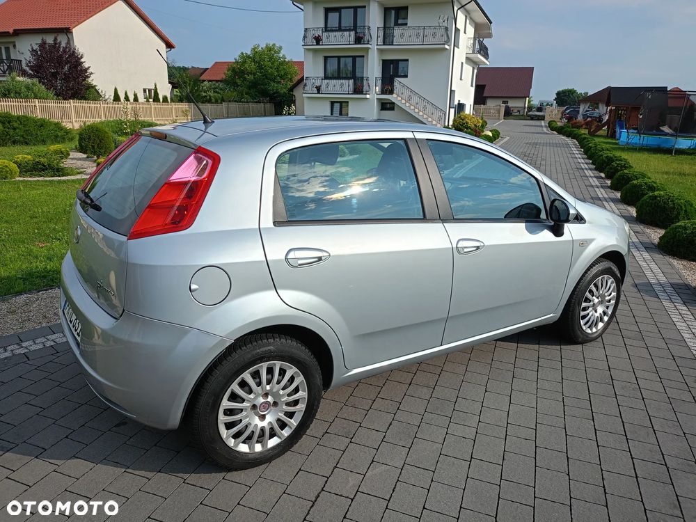Fiat Grande Punto 1.4 8V - 6