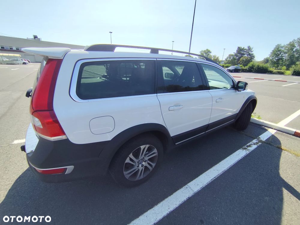 Volvo XC 70 D4 AWD Momentum - 25