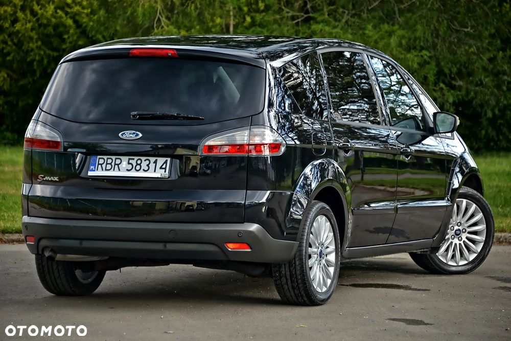 Ford S-Max - 18