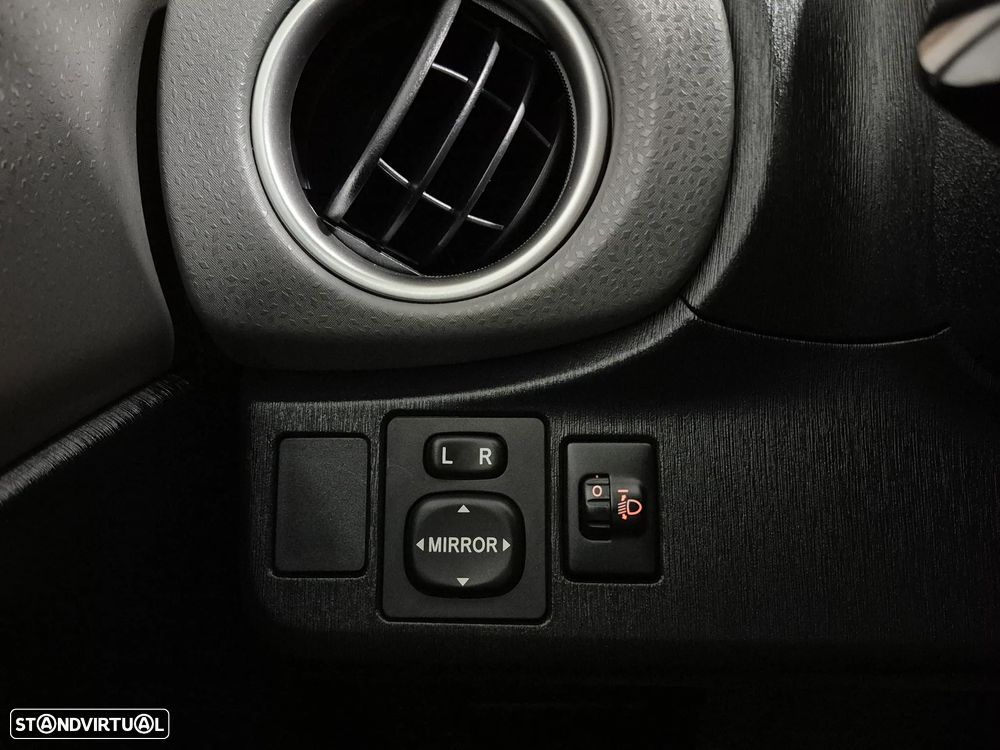 Toyota Yaris 1.0 VVT-i Comfort+P.Style - 20