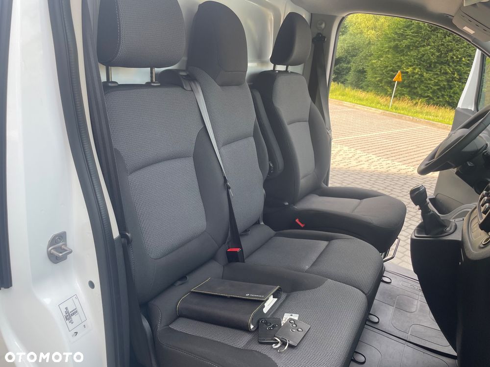 Renault Trafic Long Custom Vivaro Scudo Talento T6 Primastar Expert Jumpy - 21