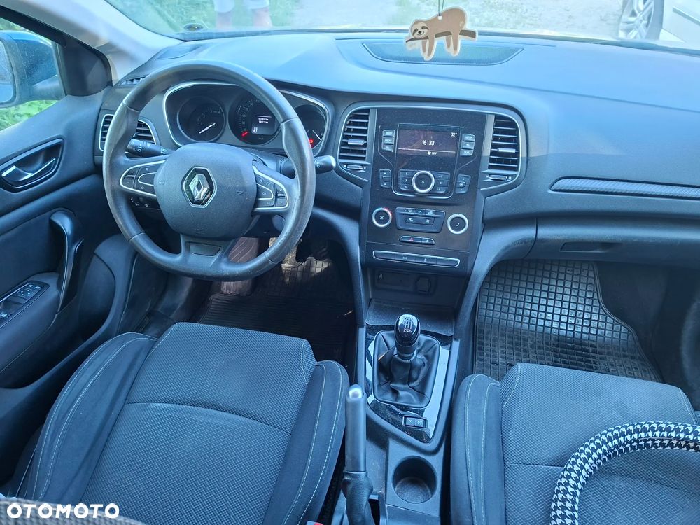 Renault Megane ENERGY TCe 100 LIMITED - 11