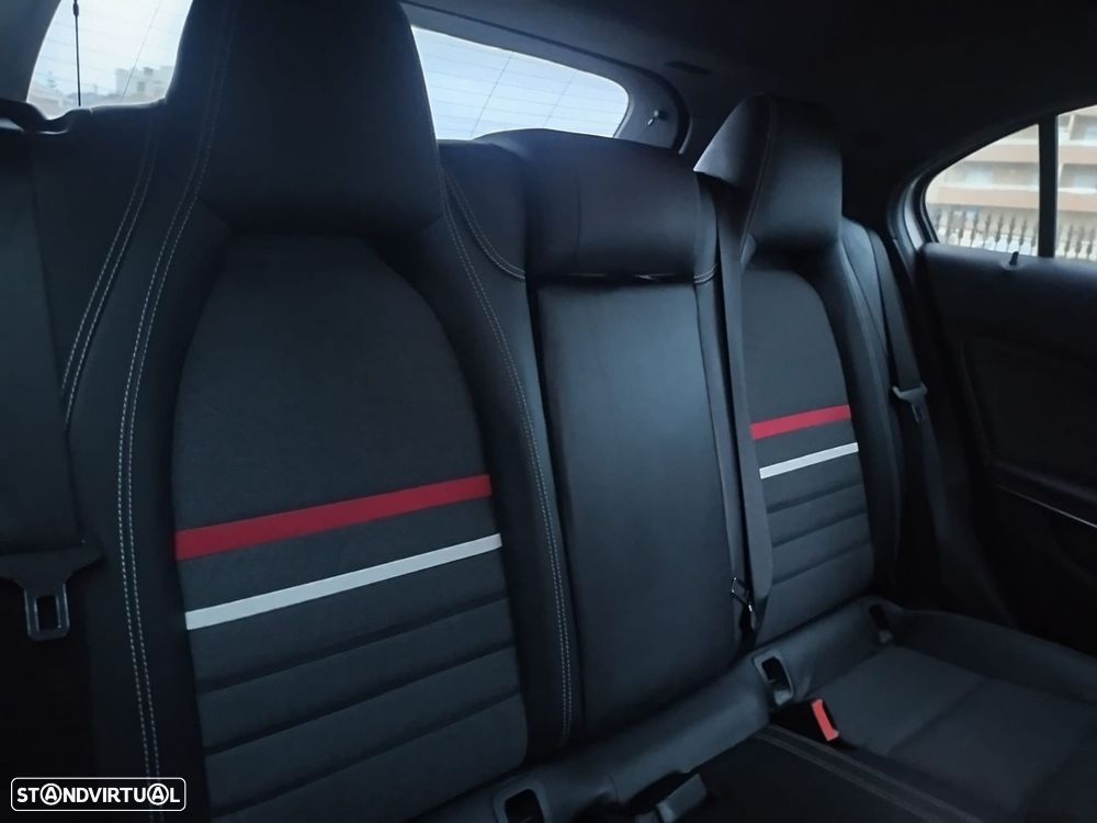 Mercedes-Benz A 180 - 14