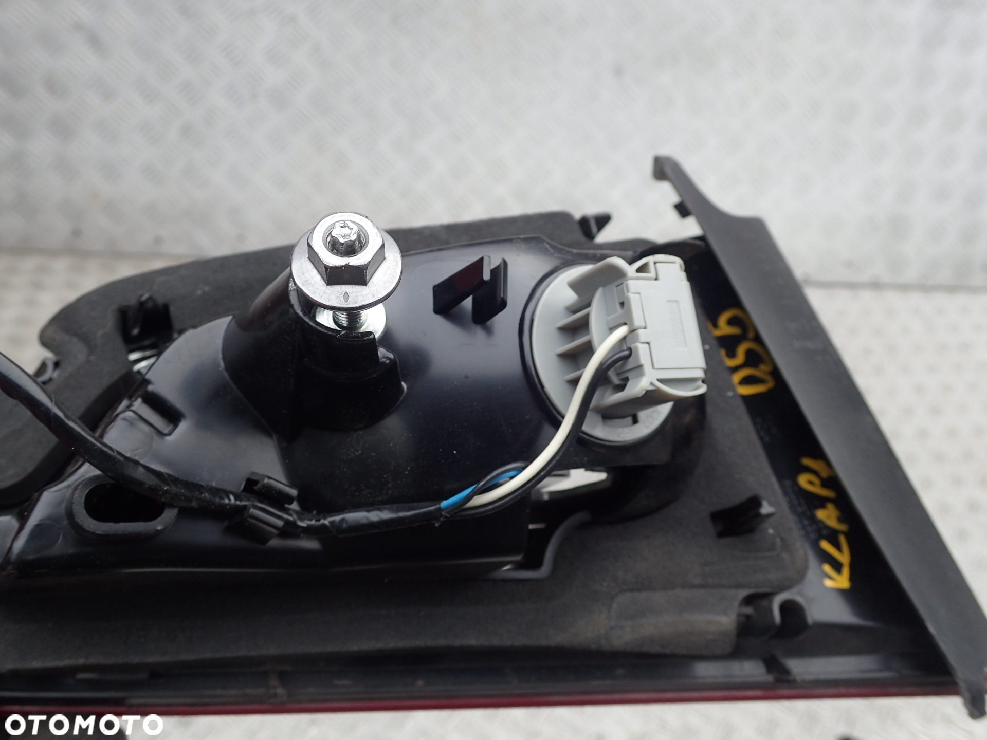 CITROEN DS5 LAMPA PRAWA TYŁ TYLNA W KLAPĘ RADOM - 3