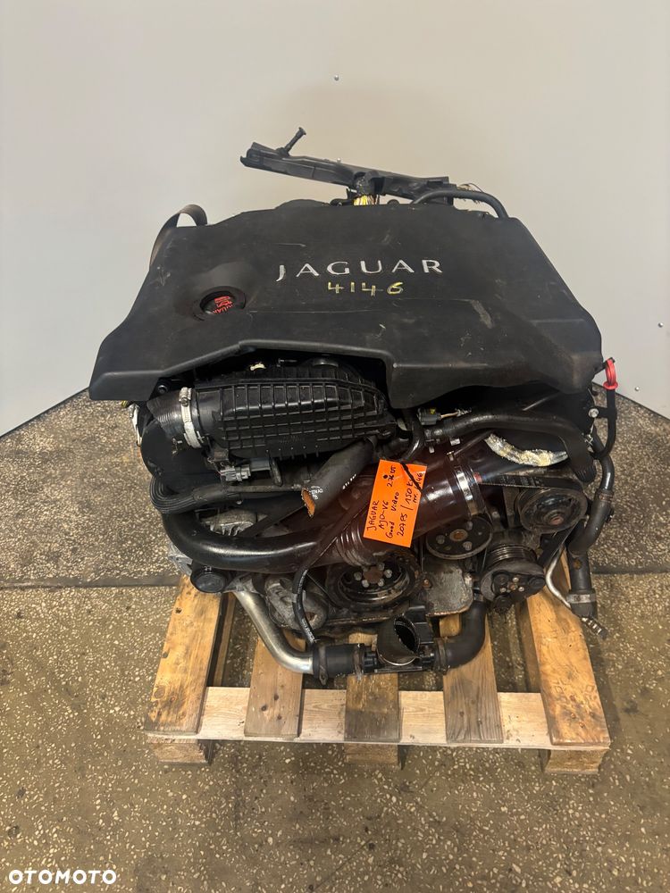 Silnik kompletny  Jaguar S-type XF XJ 2.7 D V6 AJD  FILM video  ajd-v6 276dt f - 3