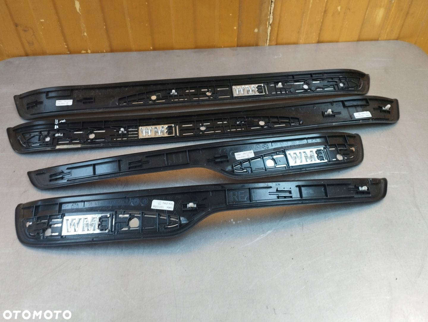 BMW E90 E91 LISTWY PROGOWE komplet - 12