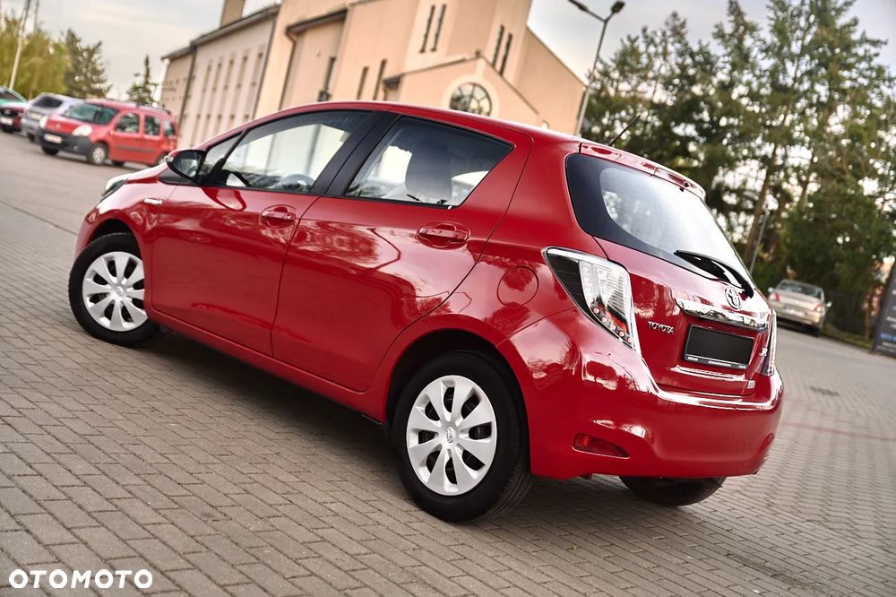 Toyota Yaris Hybrid 100 Premium EU6 - 10