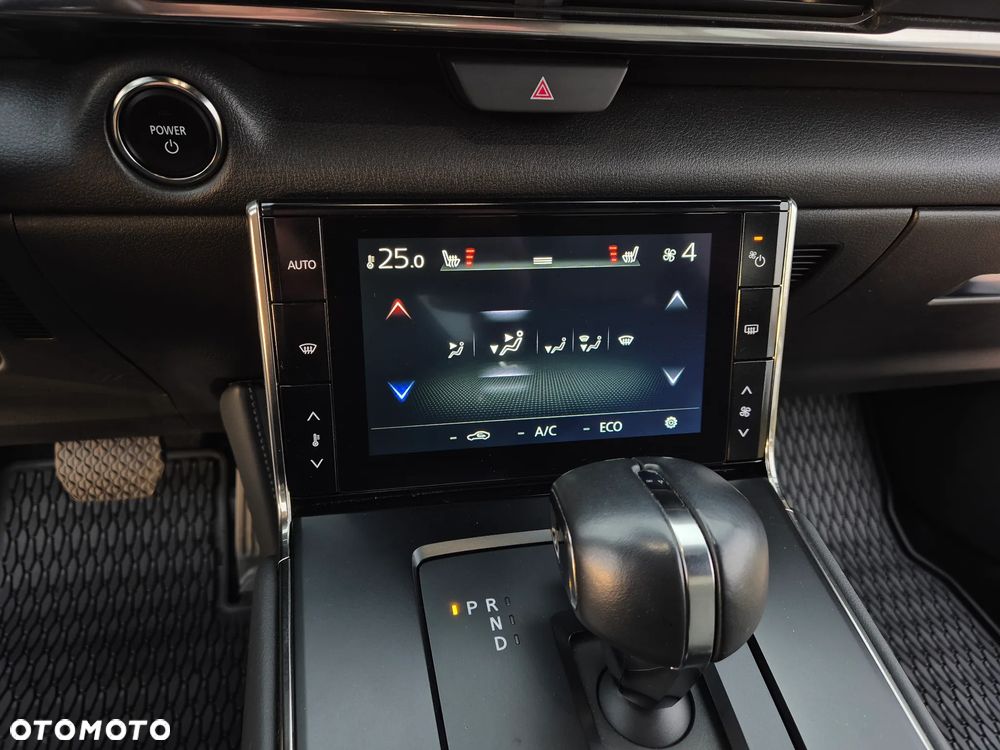 Mazda MX-30 e-SKYACTIV - 12