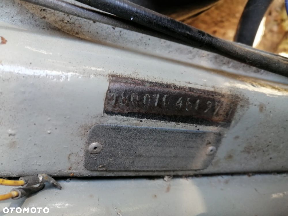 Mercedes-Benz Inny - 16
