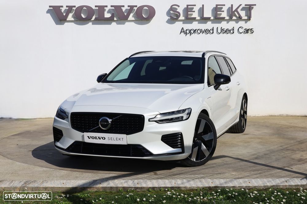 Volvo V60 2.0 T6 AWD TE Plus Dark - 1