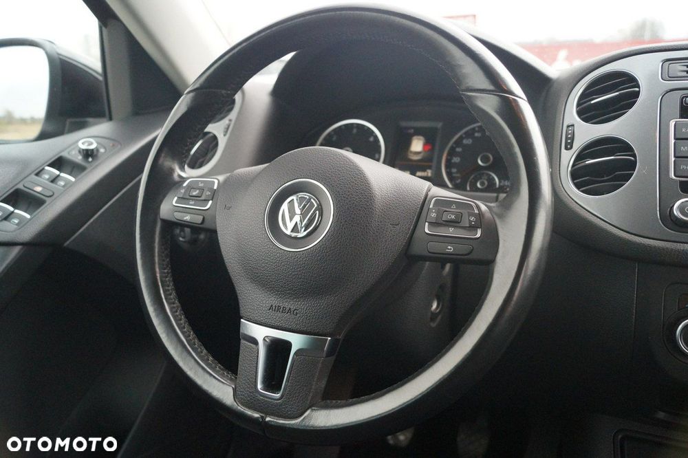 Volkswagen Tiguan - 22