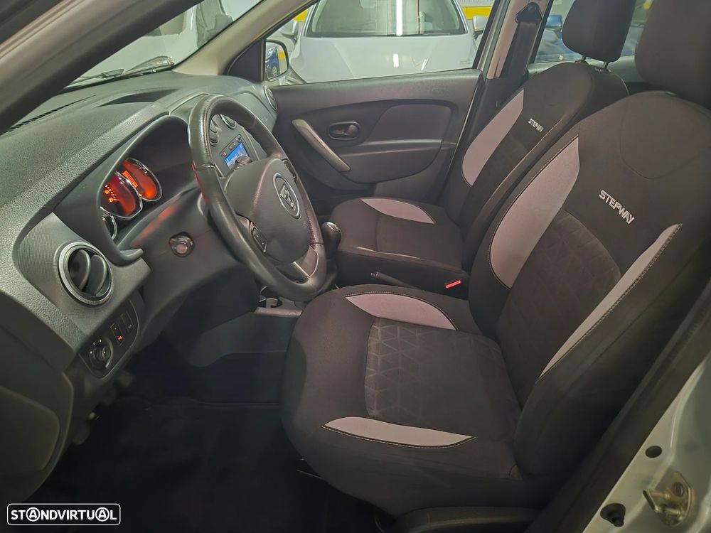 Dacia Sandero 0.9 TCe Stepway - 19