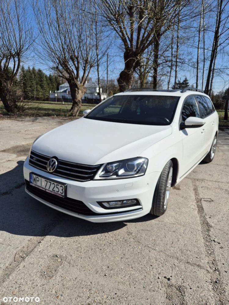 Volkswagen Passat 2.0 TDI Highline R-Style DSG - 10