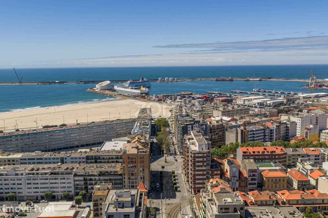 APARTAMENTO T2 COM VISTA MAR NA AVENIDA DA REPÚBLICA, MATOSINHOS SUL - Grande imagem: 3/38
