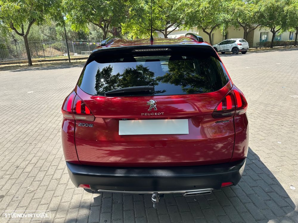 Peugeot 2008 1.2 PureTech GT Line EAT6 - 6