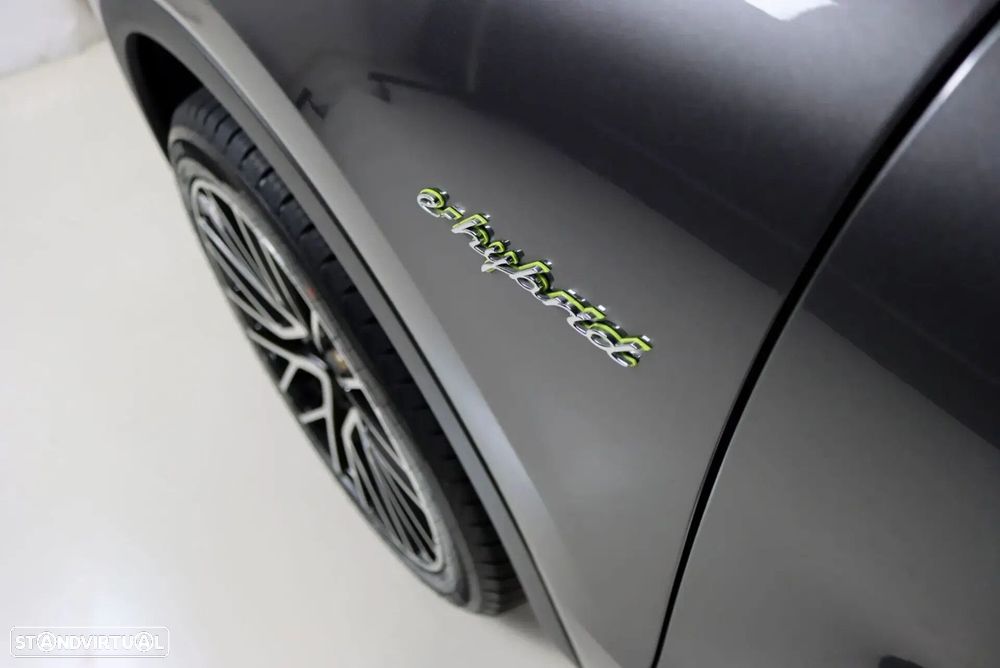 Porsche Cayenne E-Hybrid - 11