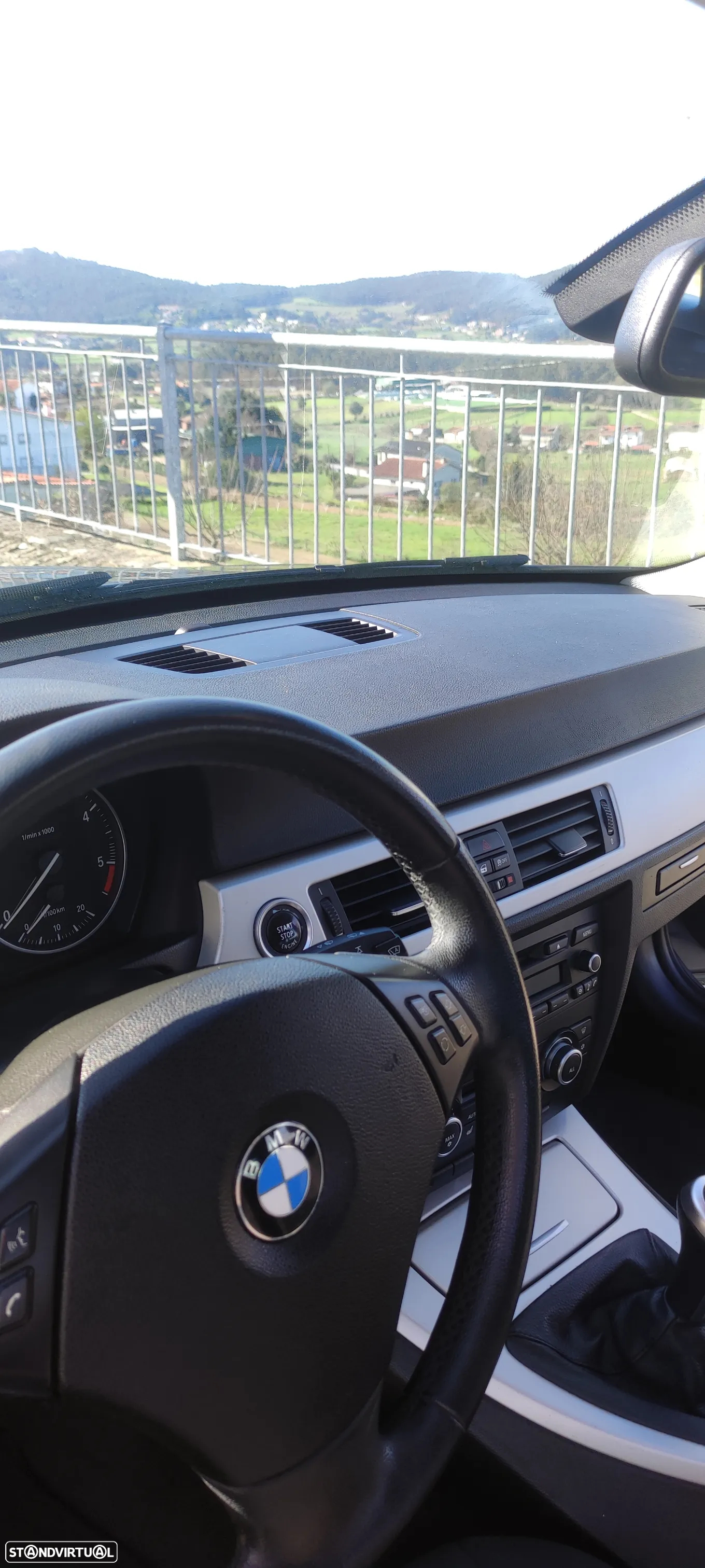BMW 316 d Touring - 23