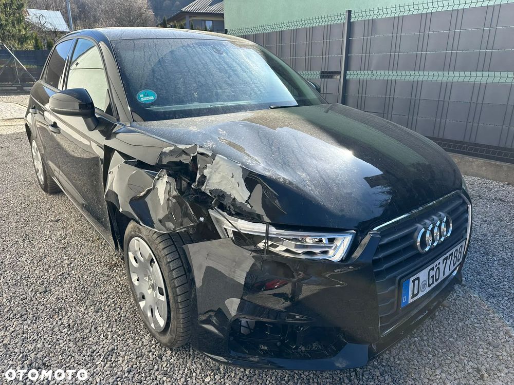 Audi A1 Sportback 1.0 TFSI ultra sport - 4