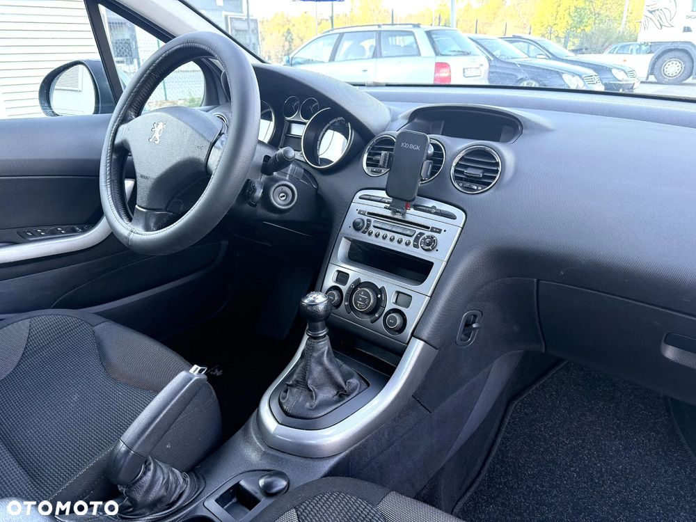 Peugeot 308 - 10