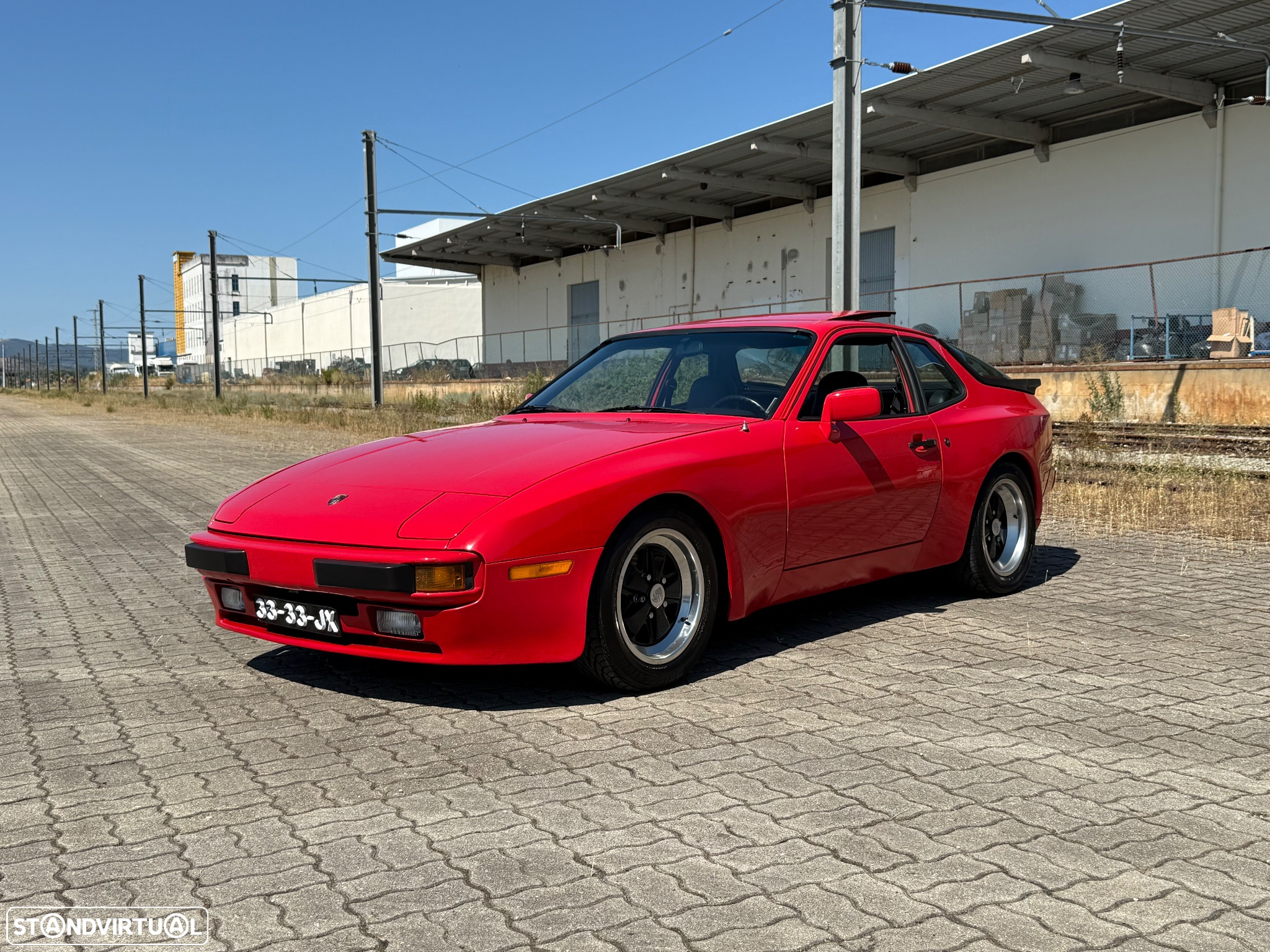 Porsche 944 Standard - 30