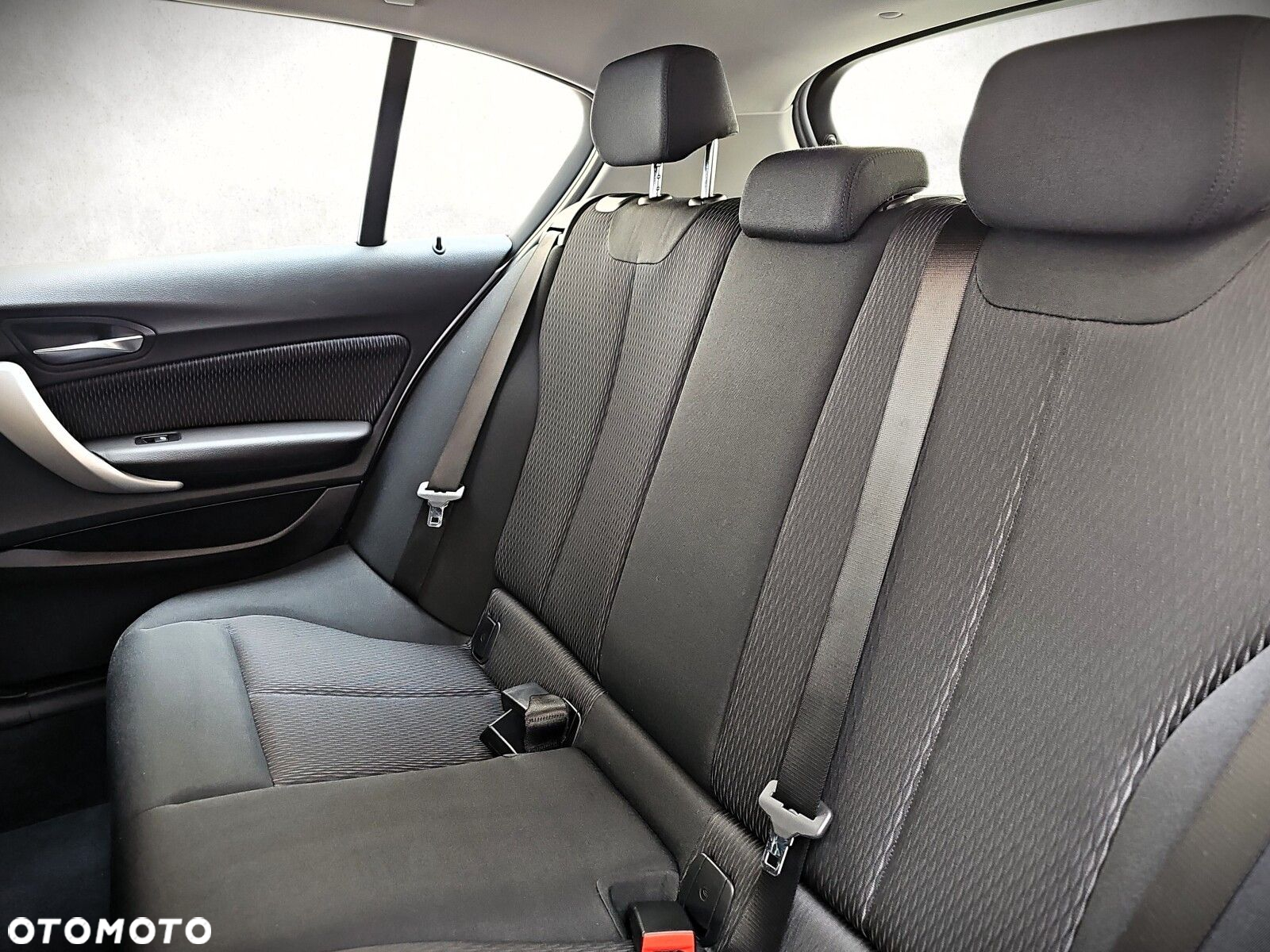 BMW Seria 1 - 28