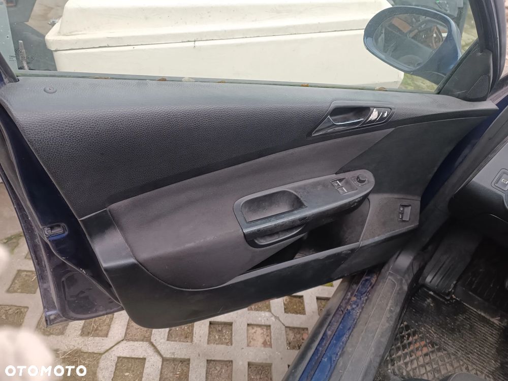 VW Passat B6 2,0 TDI BKP BKD Wszystkie części Silnik Zawieszenie Maska Drzwi Koła Fotele - 17