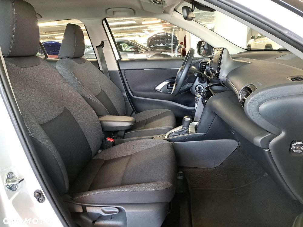 Toyota Yaris Cross Hybrid 1.5 Comfort - 11