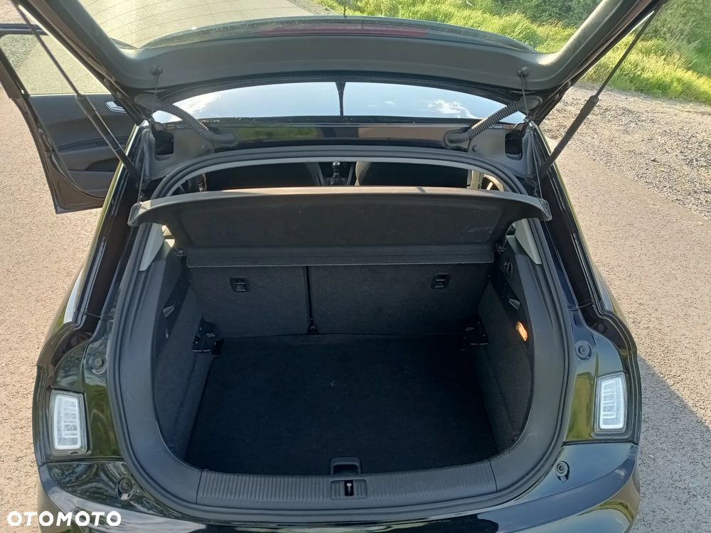 Audi A1 Sportback 1.0 TFSI ultra design - 14